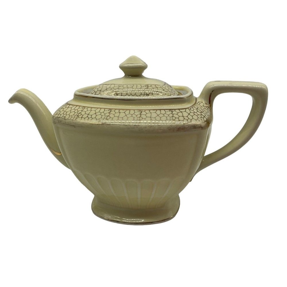 Hall Ceramic Vintage Hollywood Teapot Warm Yellow and Gold Hall 0118S 6 Cup MCM